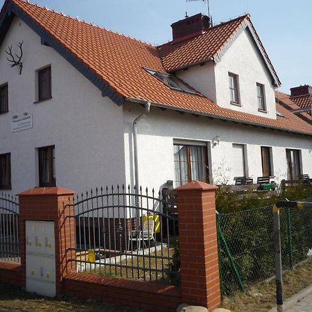 Pensjonacik Graven Apartamento Nidzica Exterior foto